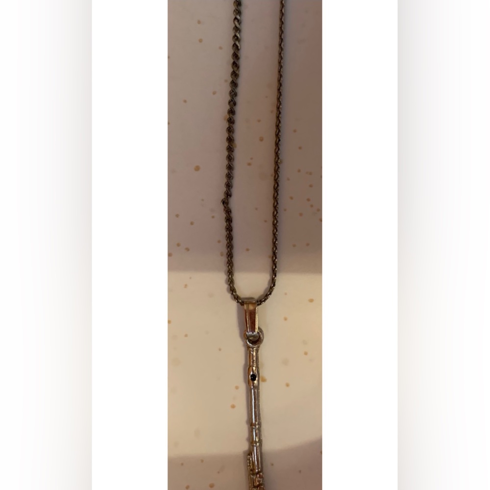 Sterling silver- flute necklace- 1980’s! Must sell! Perfect condition! - Picture 3 of 6